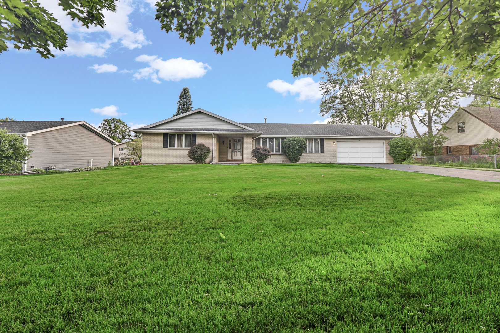 325 Wintree Lane