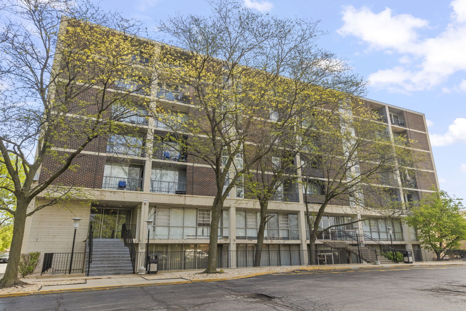 1043 York Road