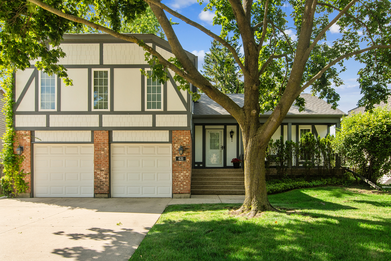 631 Thompson Boulevard