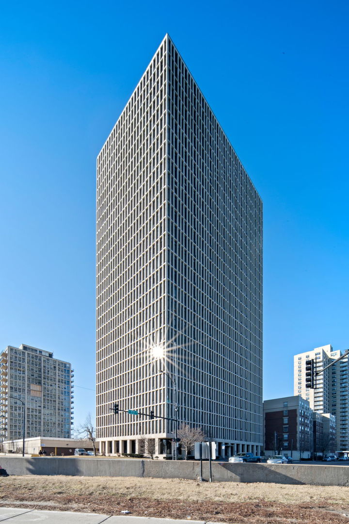 6700 South Shore Drive