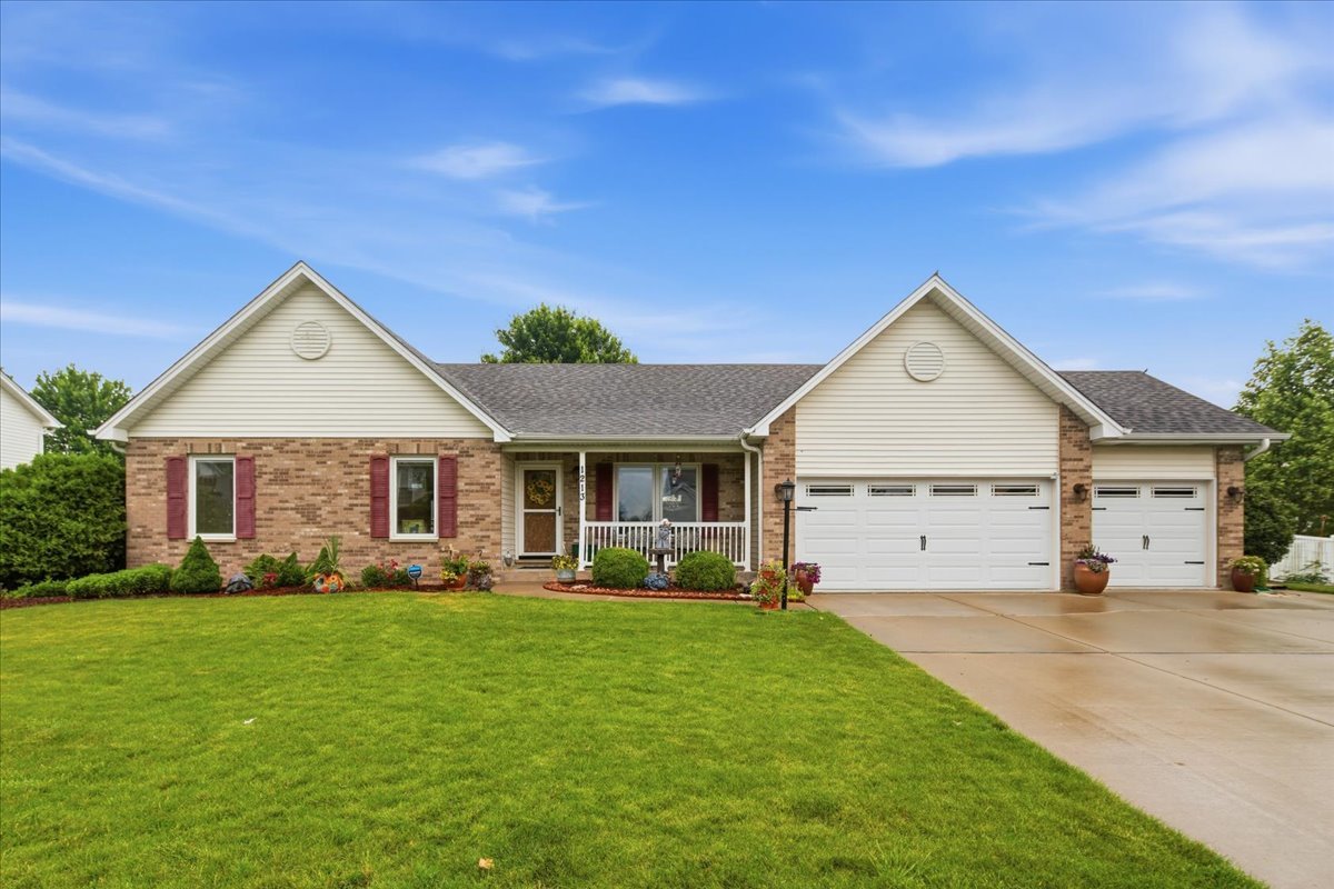 1213 GLEN MOR Drive
