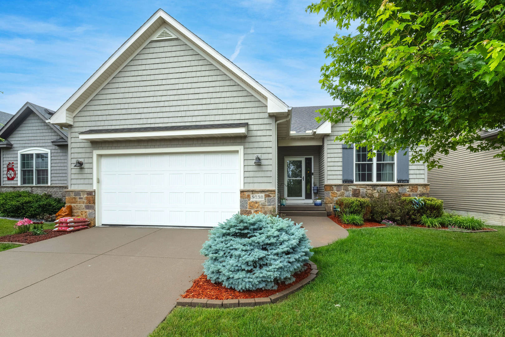 5038 Emeis View Court