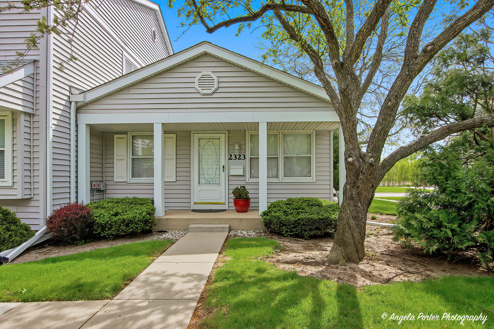 2323 Oxhill Court