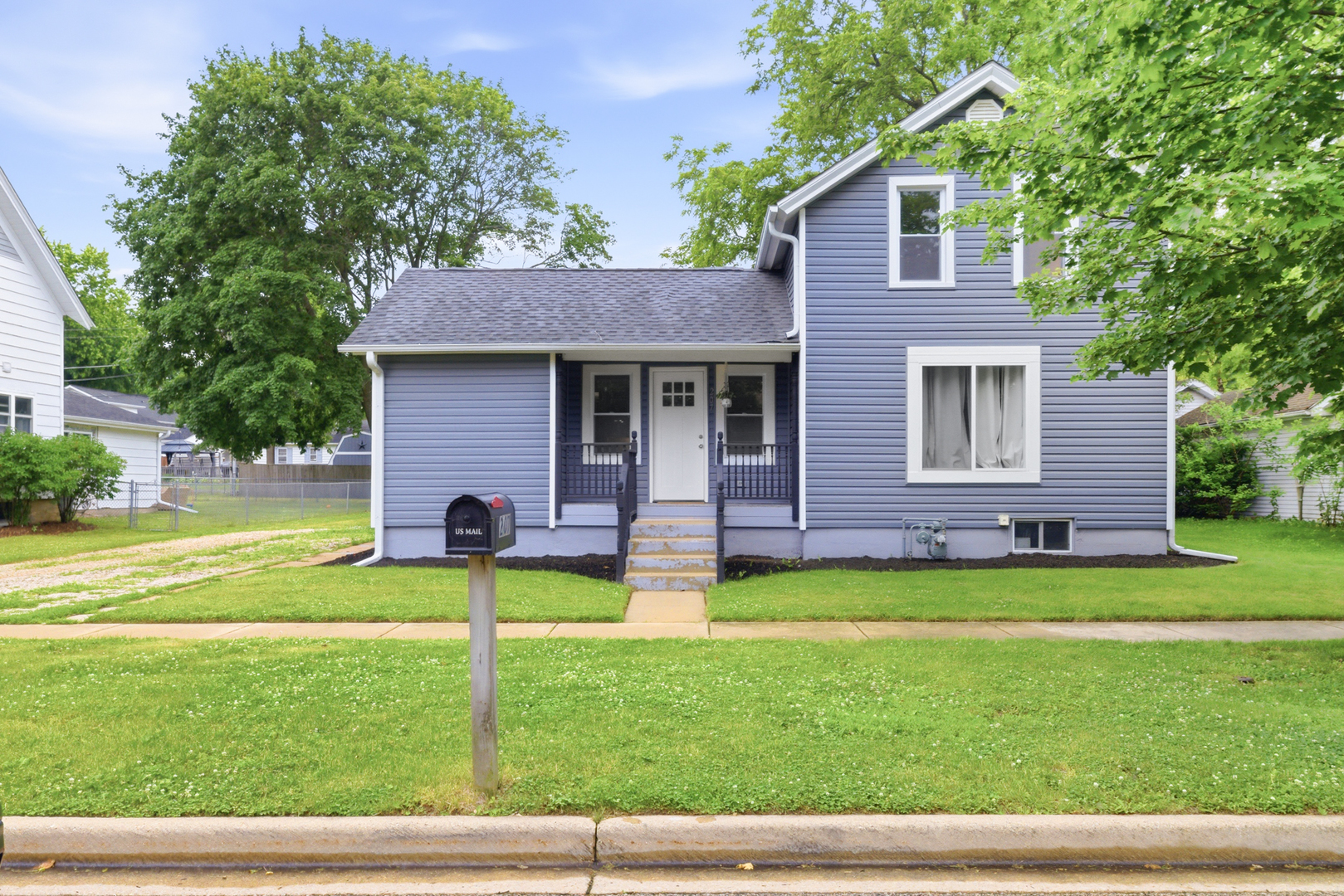 207 Jefferson Avenue
