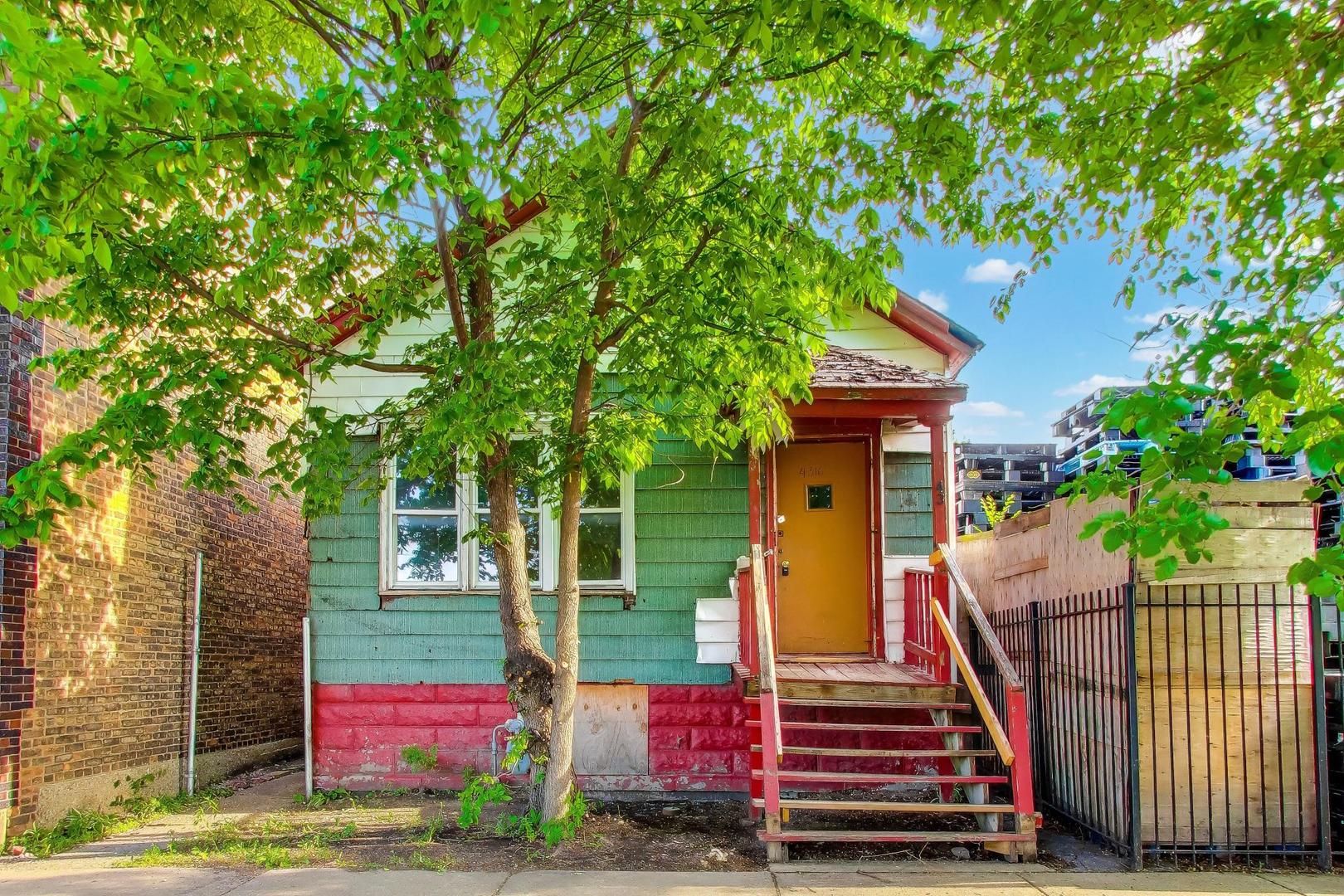4316 Carroll Avenue