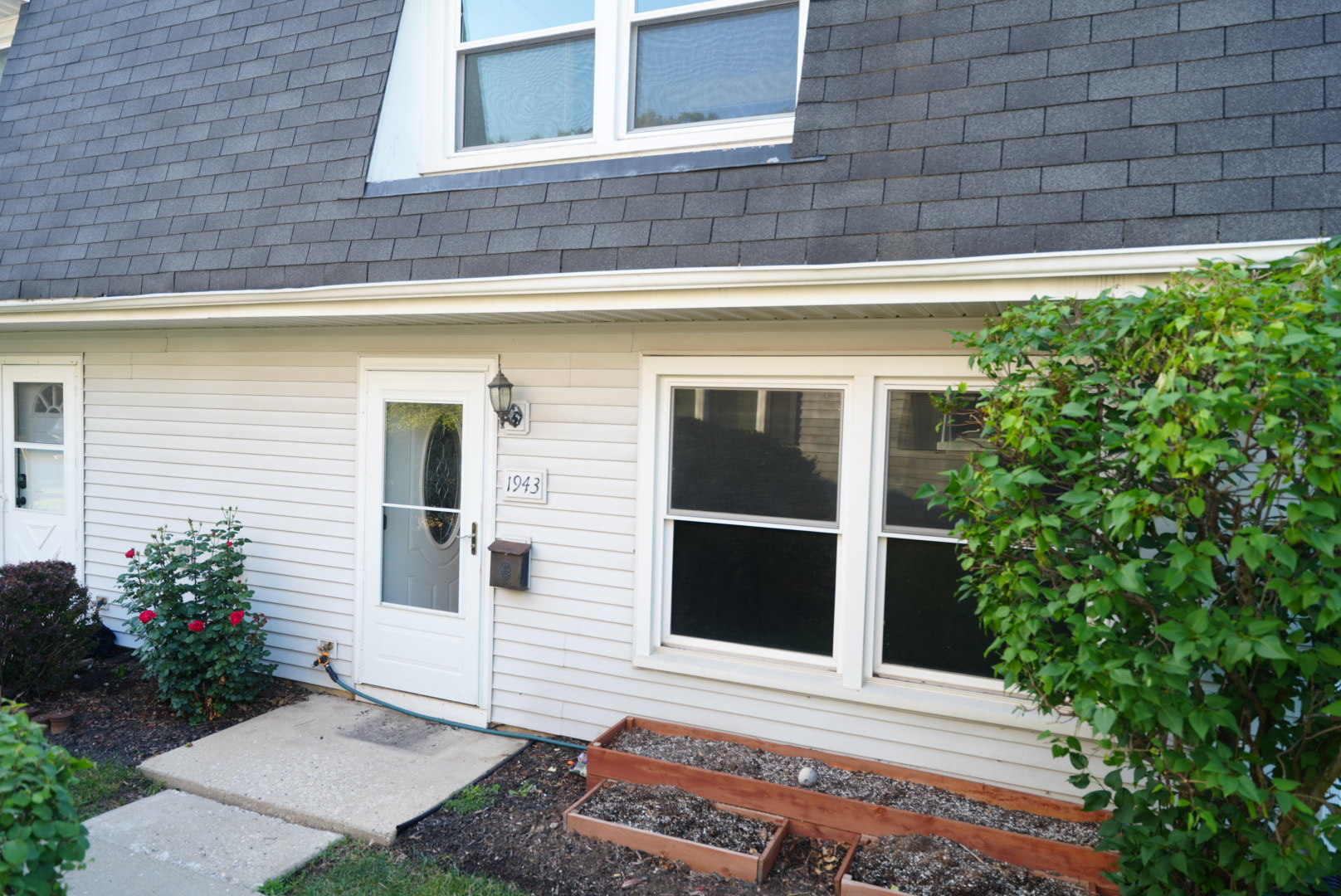 1943 Hancock Drive
