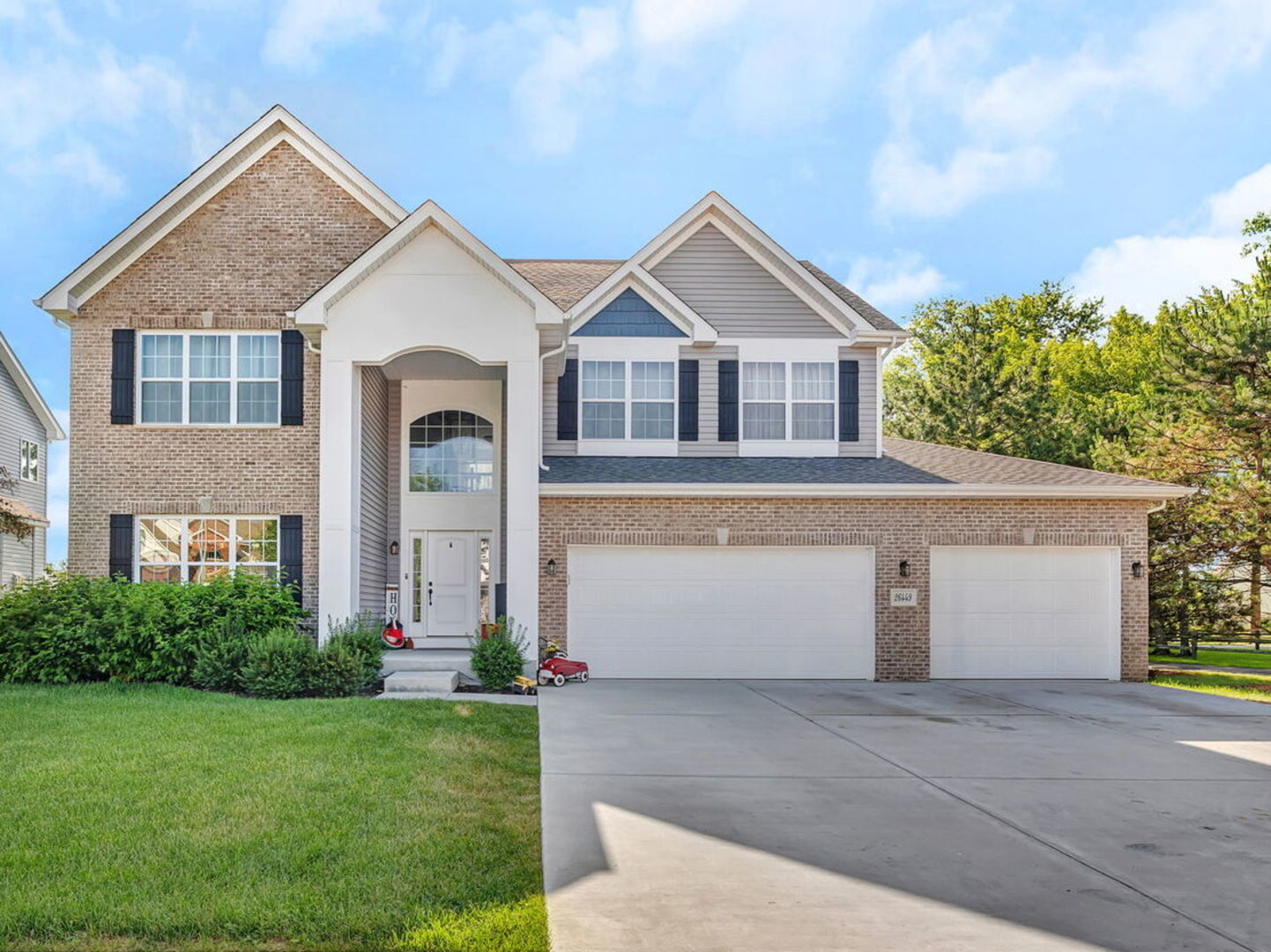 26449 Waterford Trail