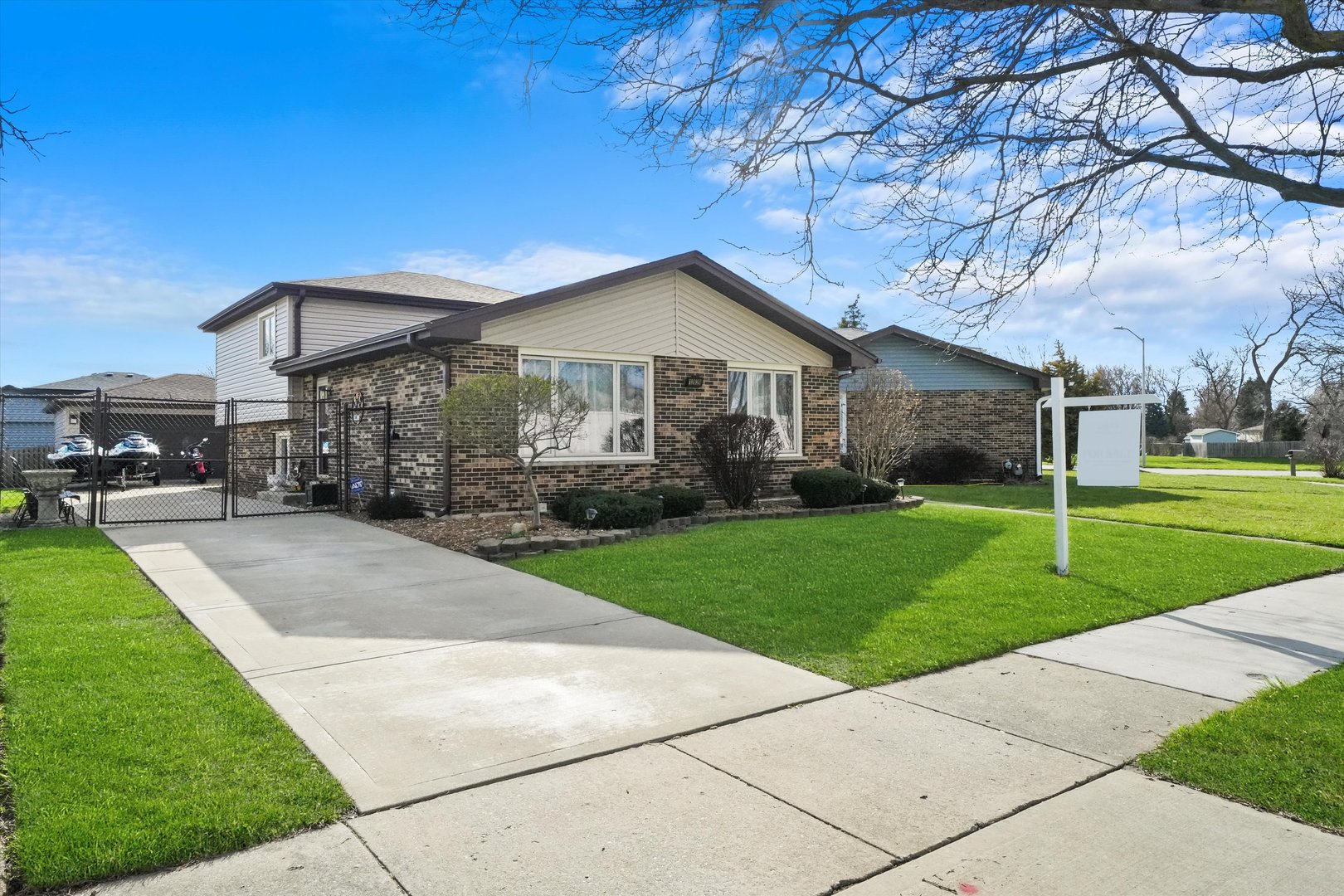 12820 Blossom Drive
