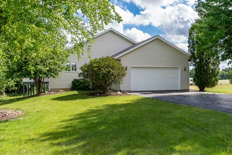 186 LAKE SUMMERSET Road