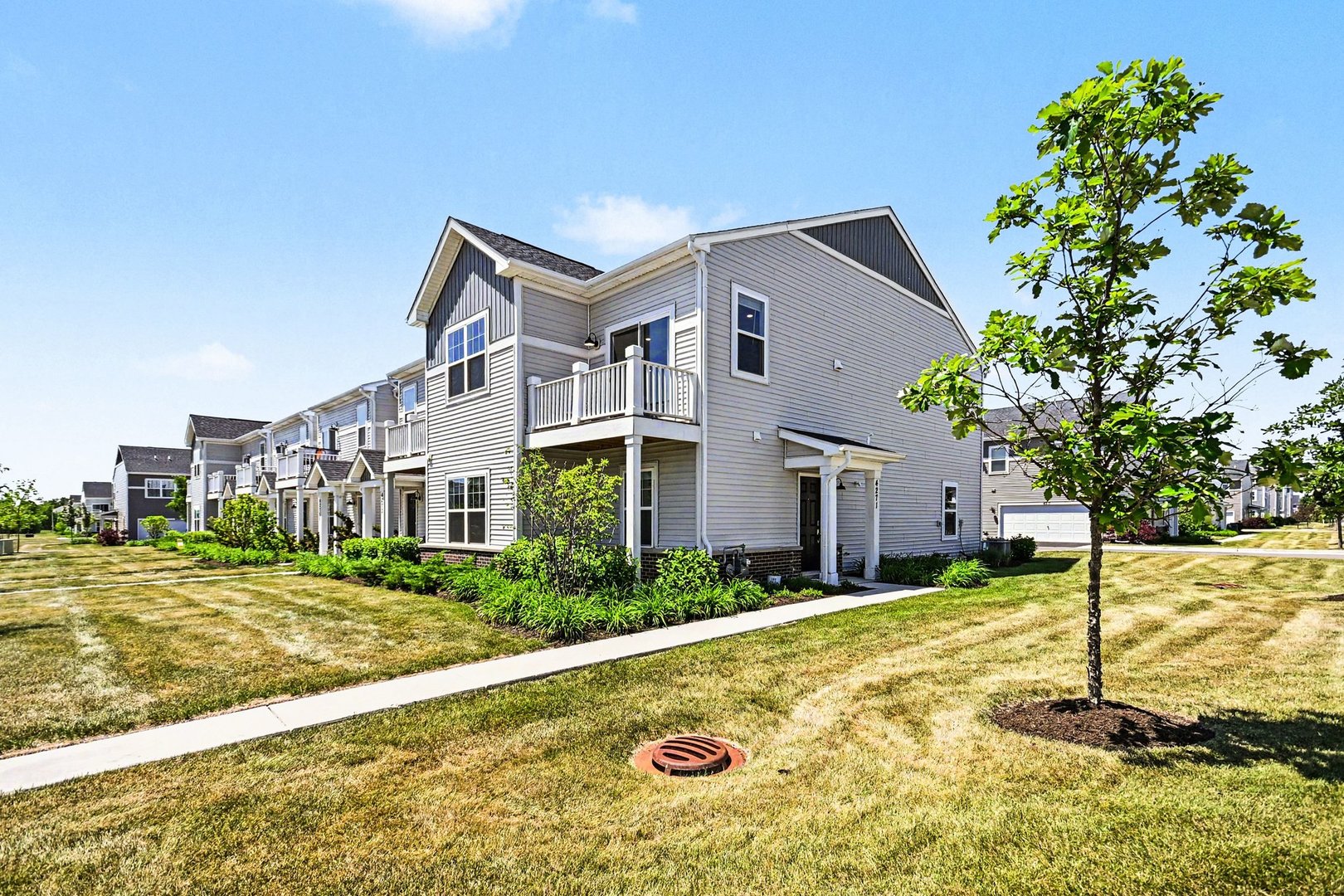 4271 Chelsea Manor Circle