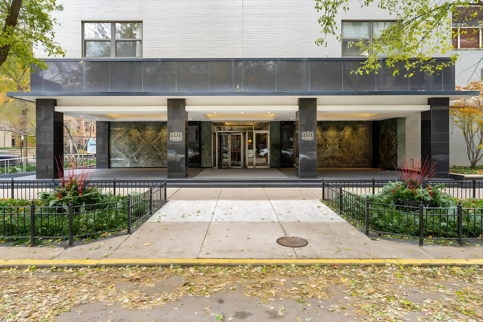 1445 State Parkway