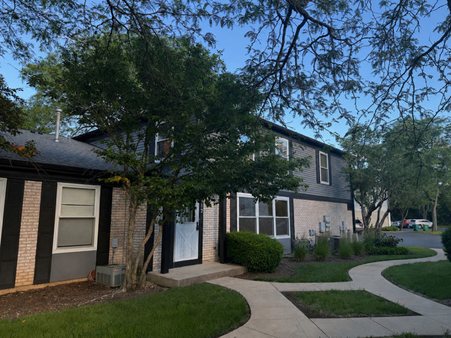 212 Inverrary Lane