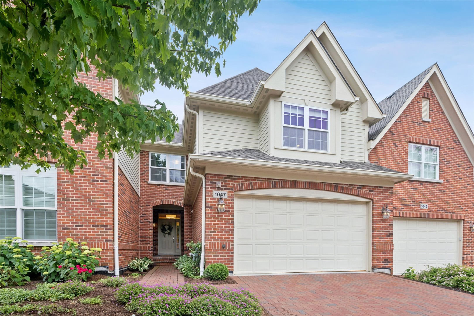 1047 Hickory Drive
