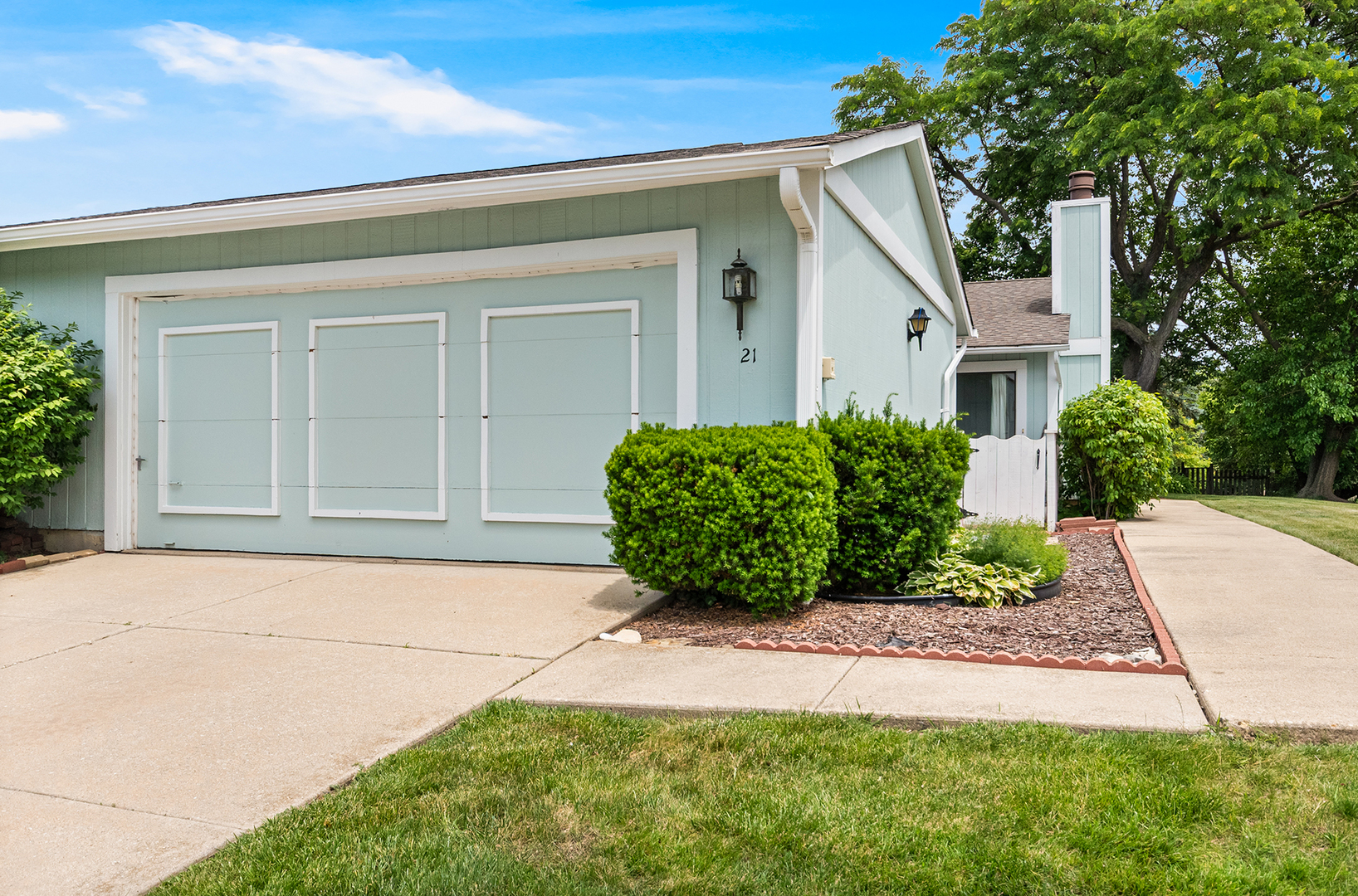 21 Wake Robin Court