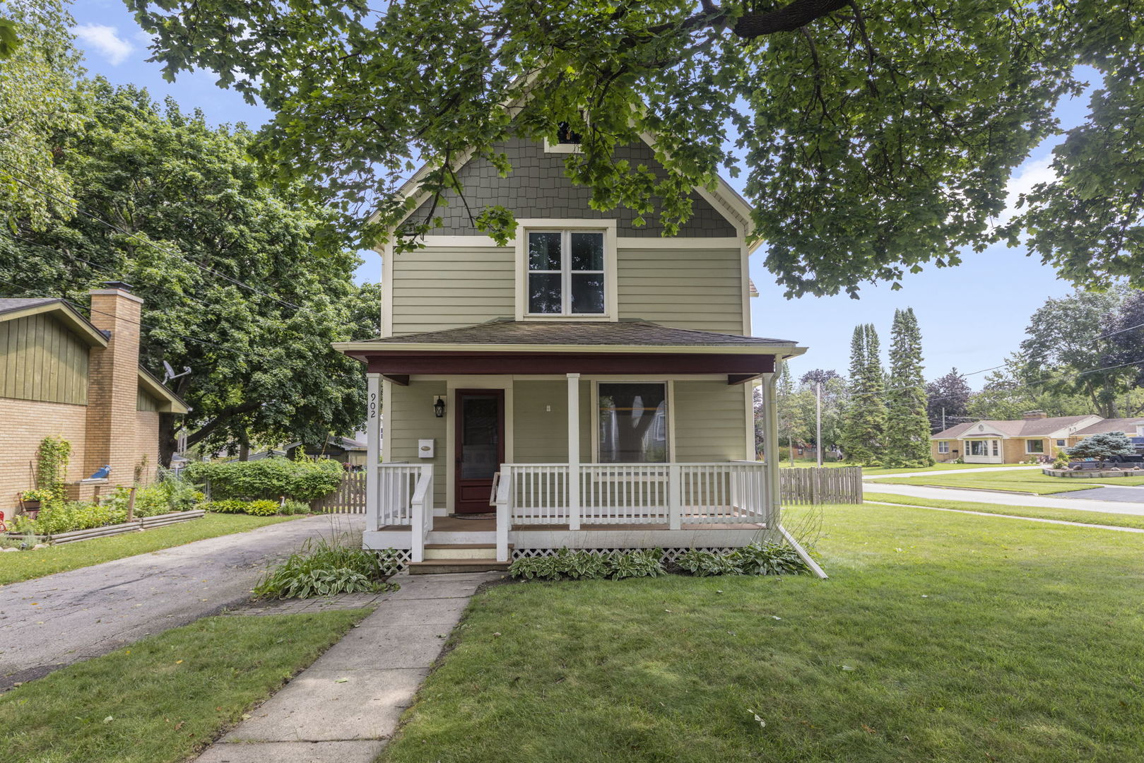 902 Wicker Street