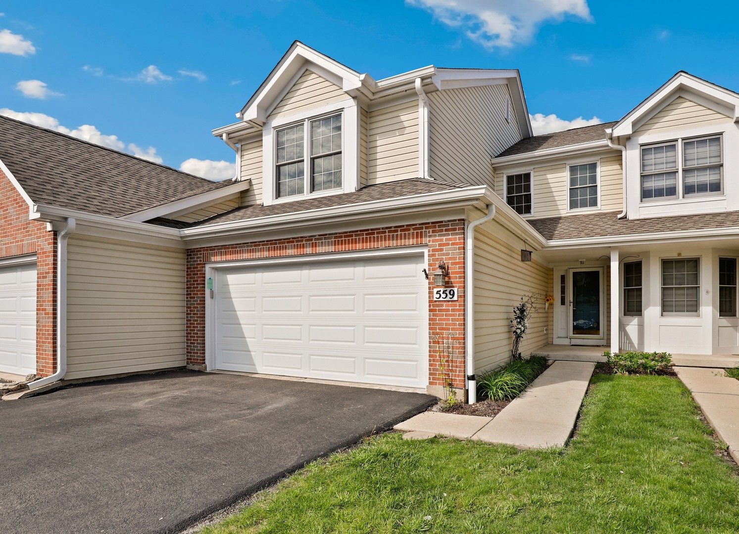559 Bradbury Lane