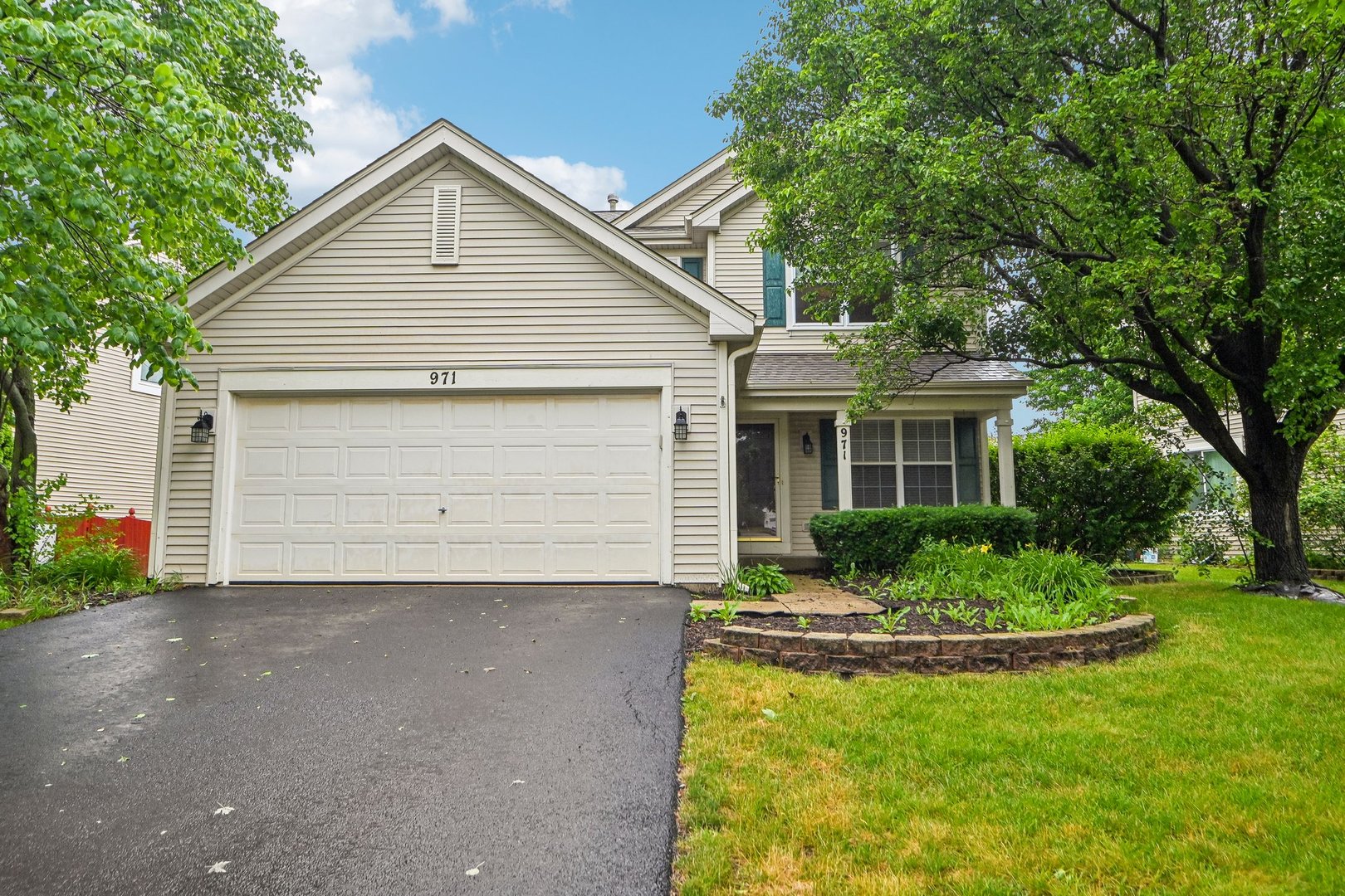 971 Lakestone Lane