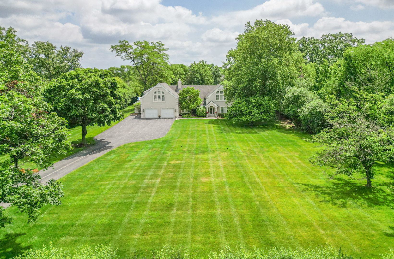 1601 Riverwoods Road