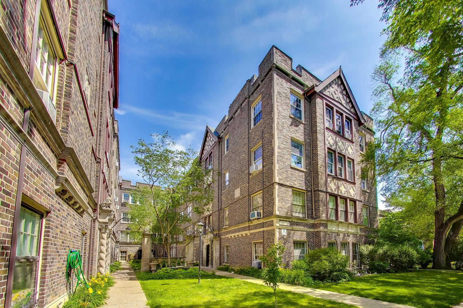 1219 Hull Terrace