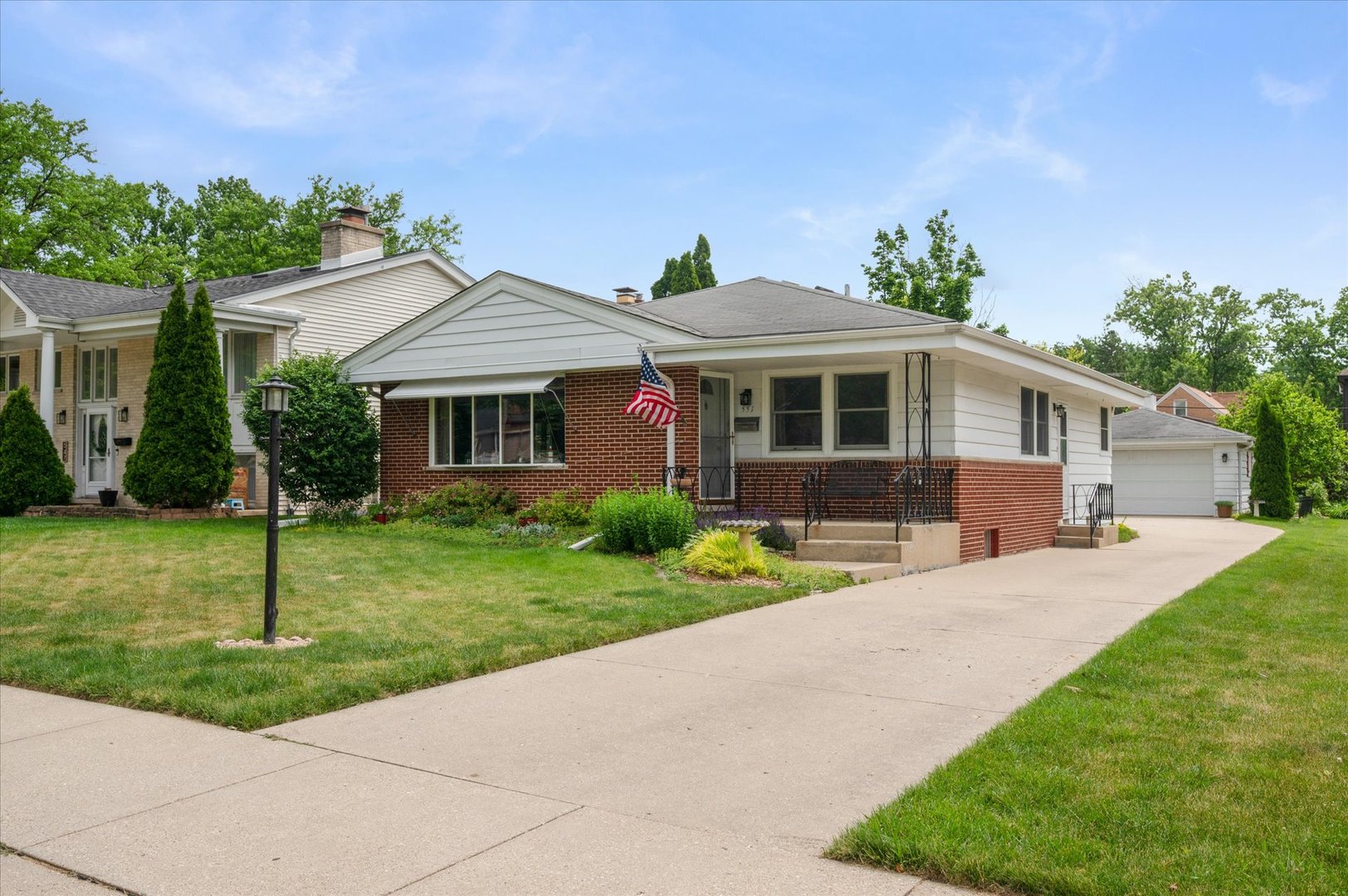 551 Poplar Avenue