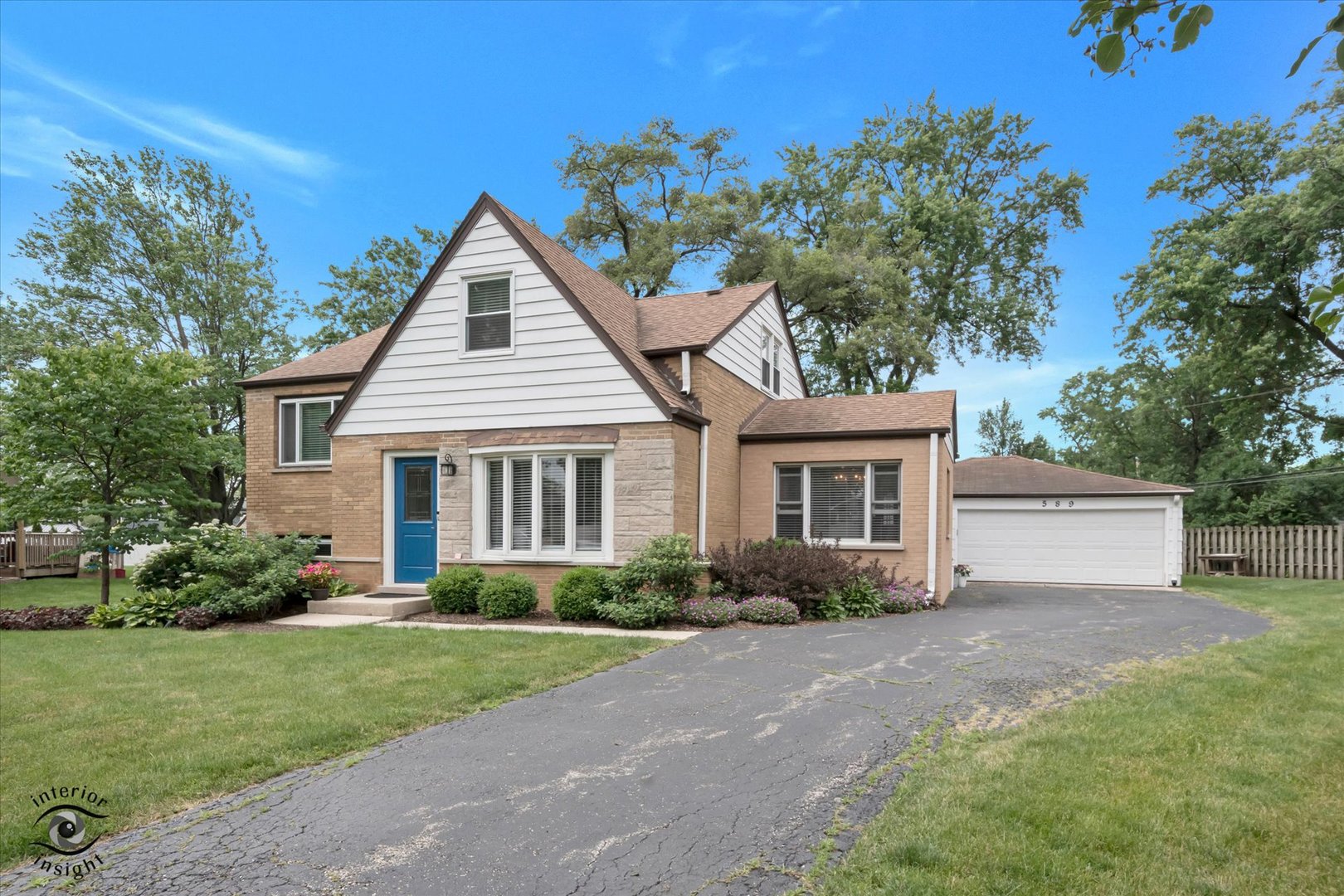 589 Inverness Road