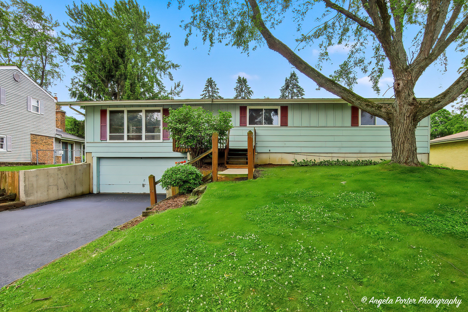 3013 Highland Drive
