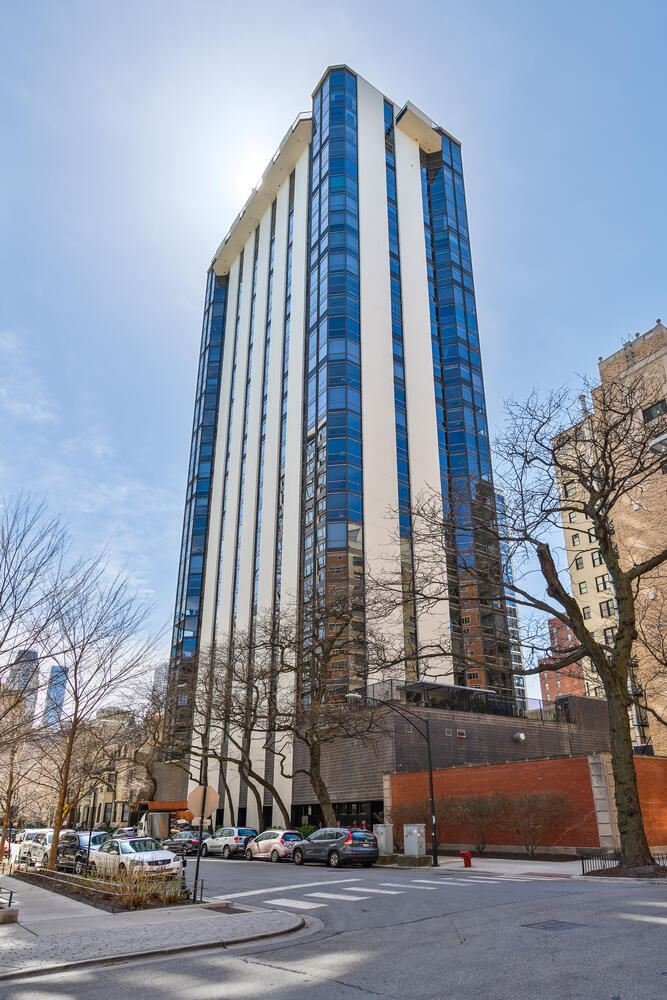 1310 Ritchie Court