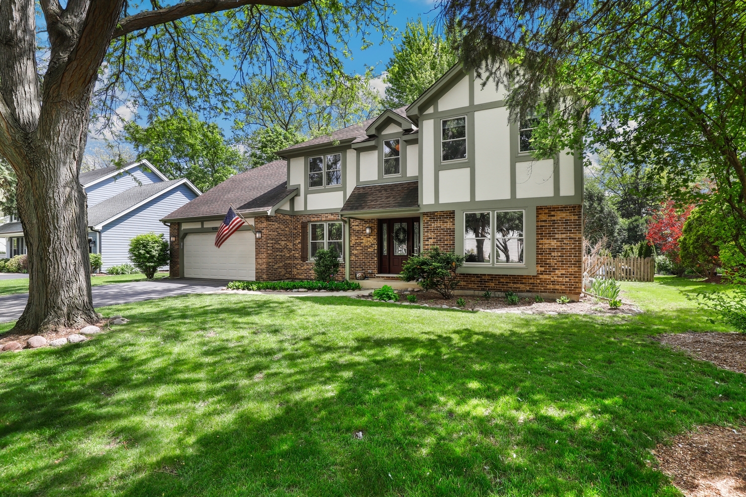 1232 Wilshire Drive