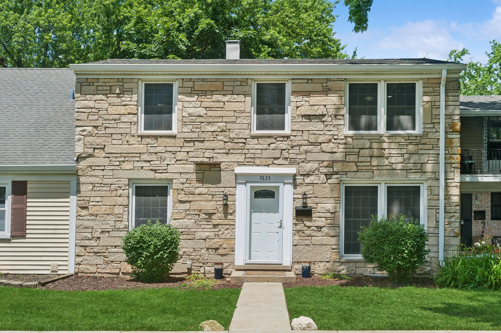 7635 Manchester Manor