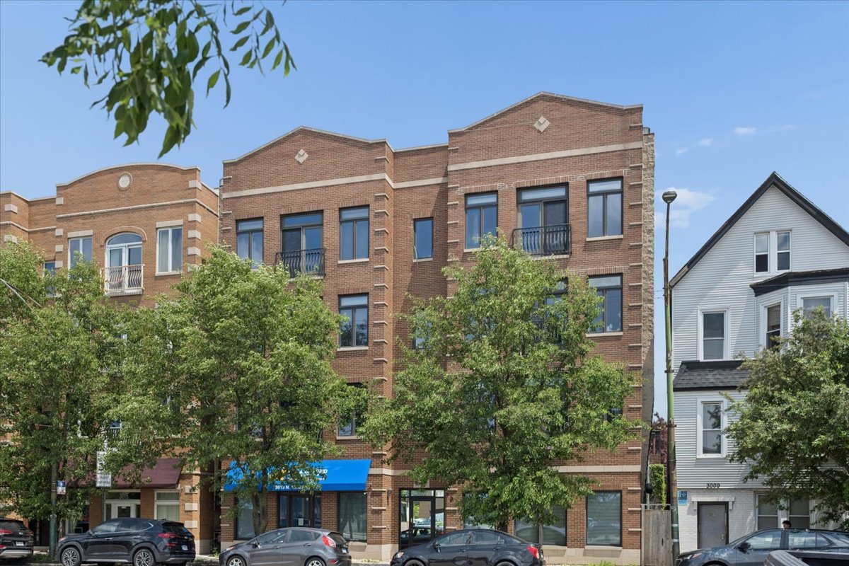 3011 ASHLAND Avenue