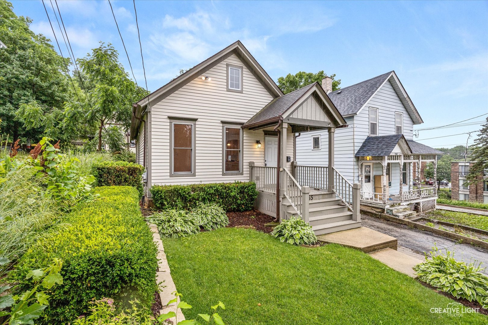 255 Bartlett Place