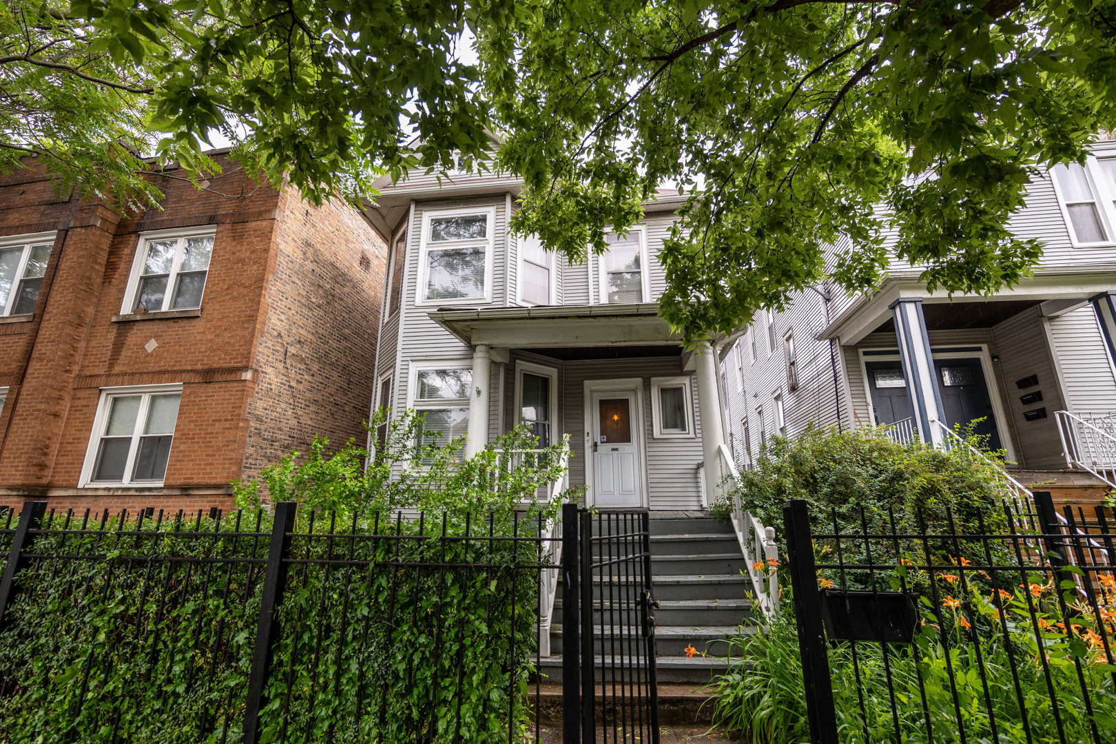 2704 Central Park Avenue