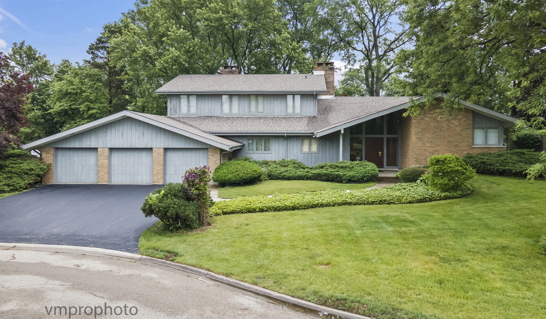 445 Chapel Hill Lane