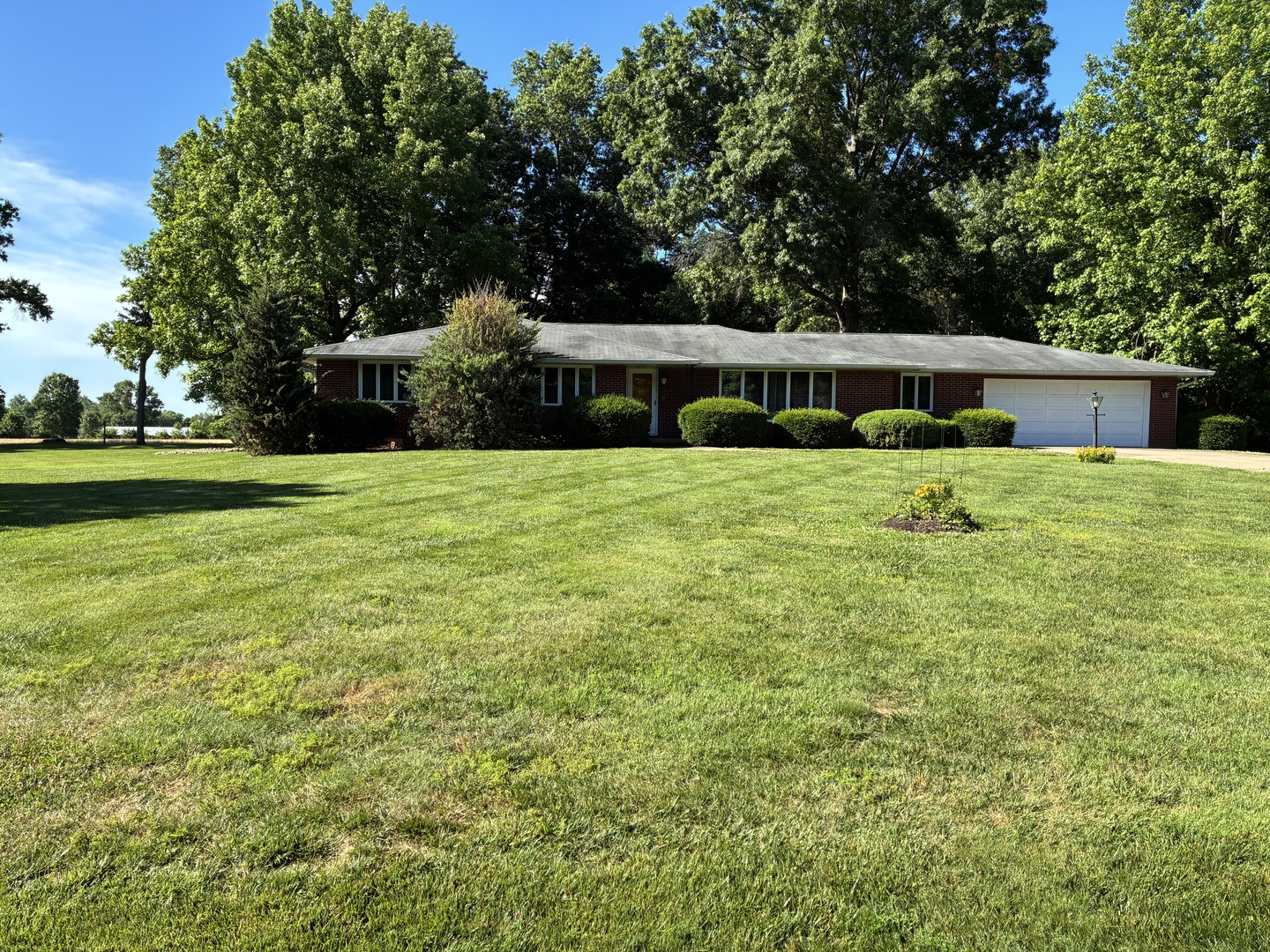 12365 Lakeview Road