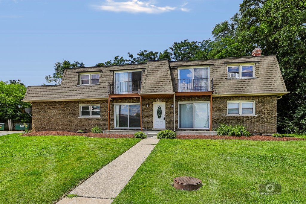 9761 Ravinia Lane