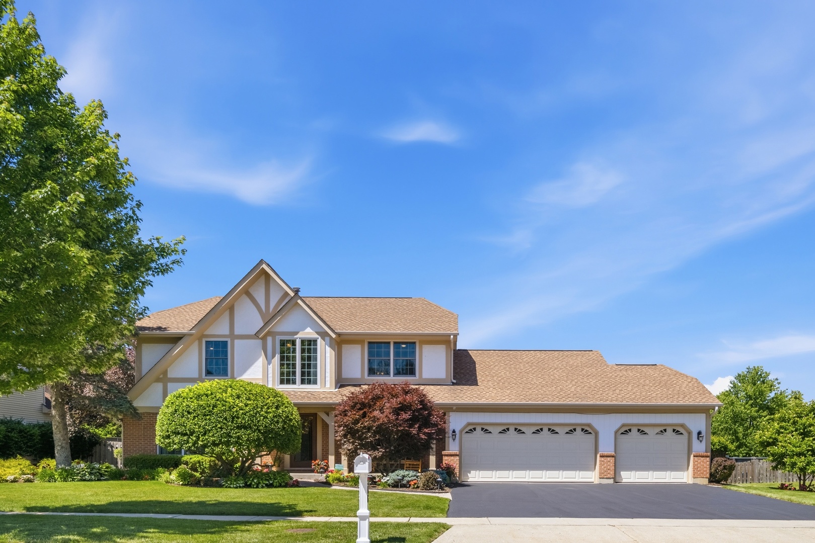 566 Yardley Trail