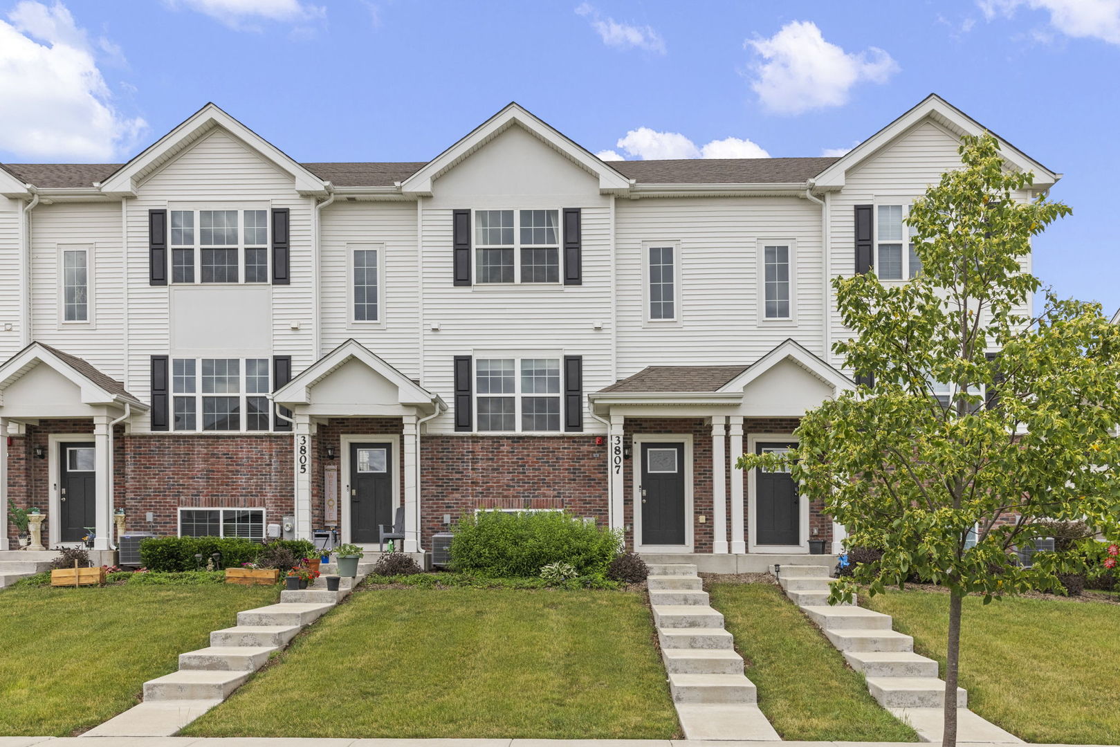 3807 Bissel Drive