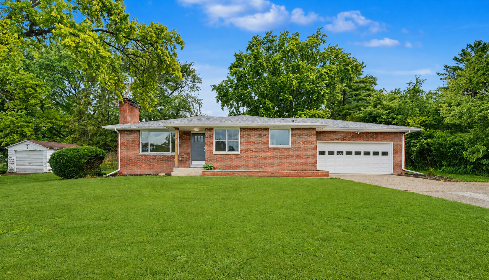 904 Kirby Avenue
