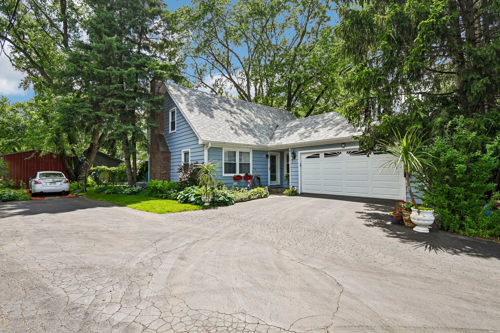 7 Columbus Parkway