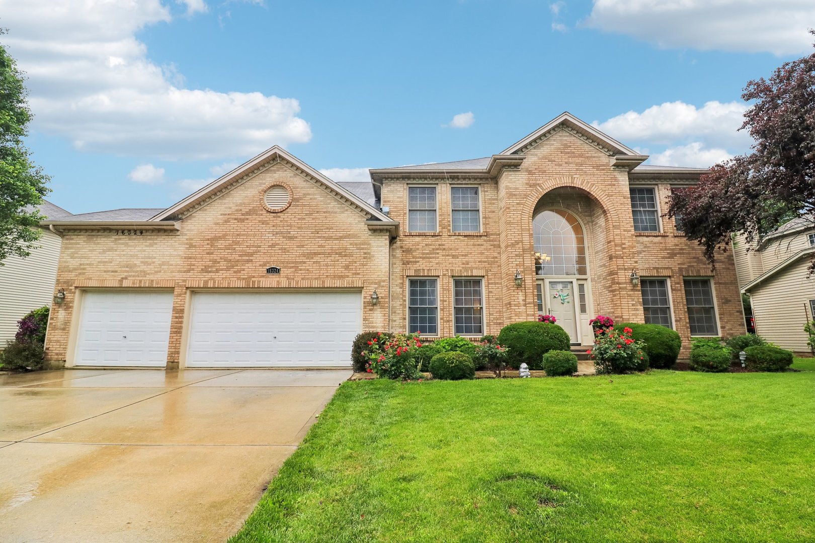 16324 Hidden River Drive