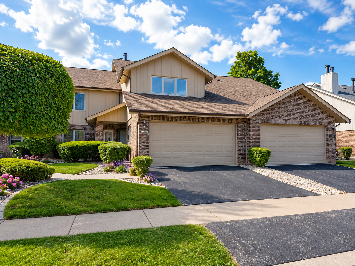 8952 Silverdale Drive