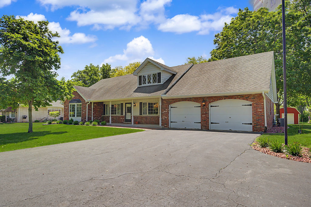 24364 Volbrecht Road