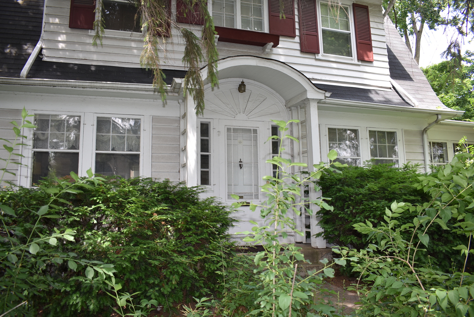 306 Maple Avenue