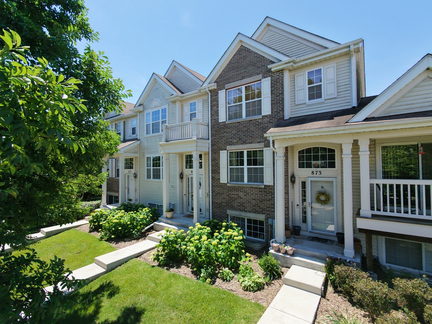 875 Emerald Drive