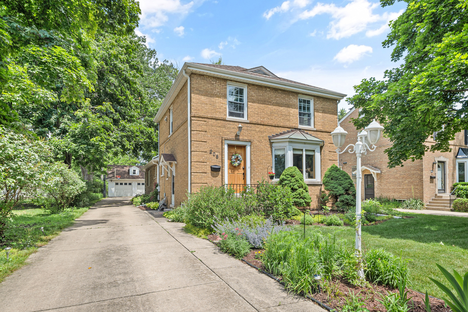 208 Parkview Road