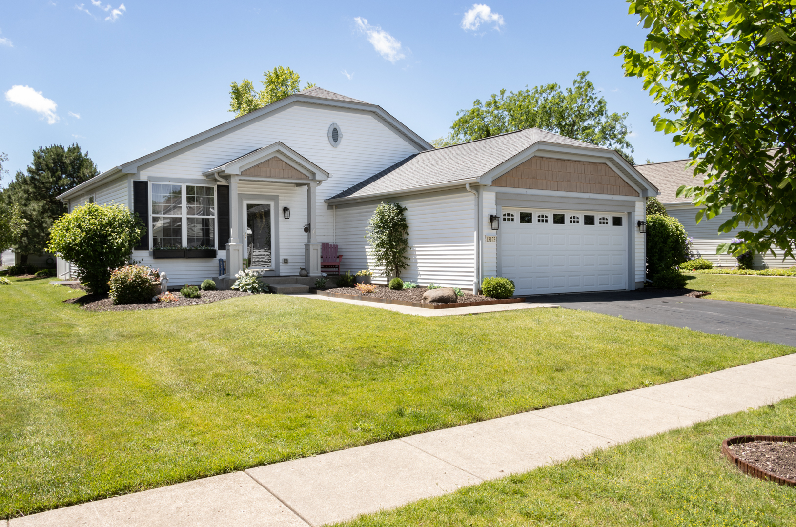 13173 Stonebridge Lane