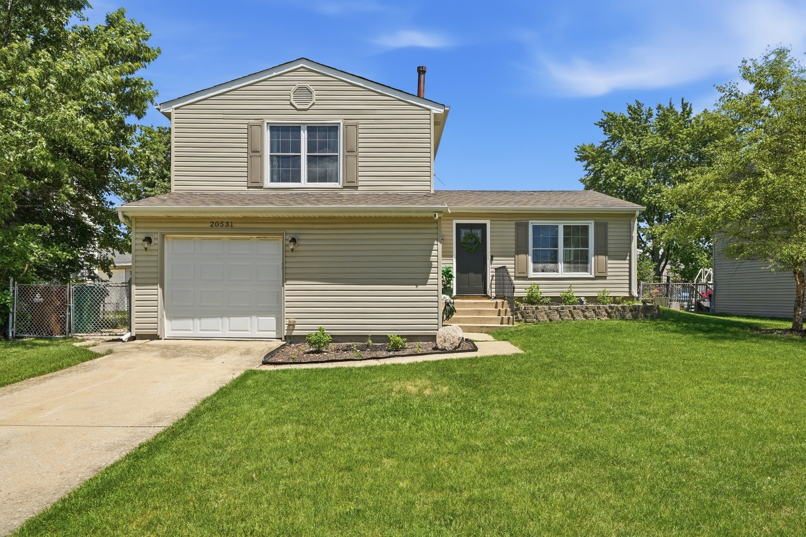 20531 Frankfort Square Road
