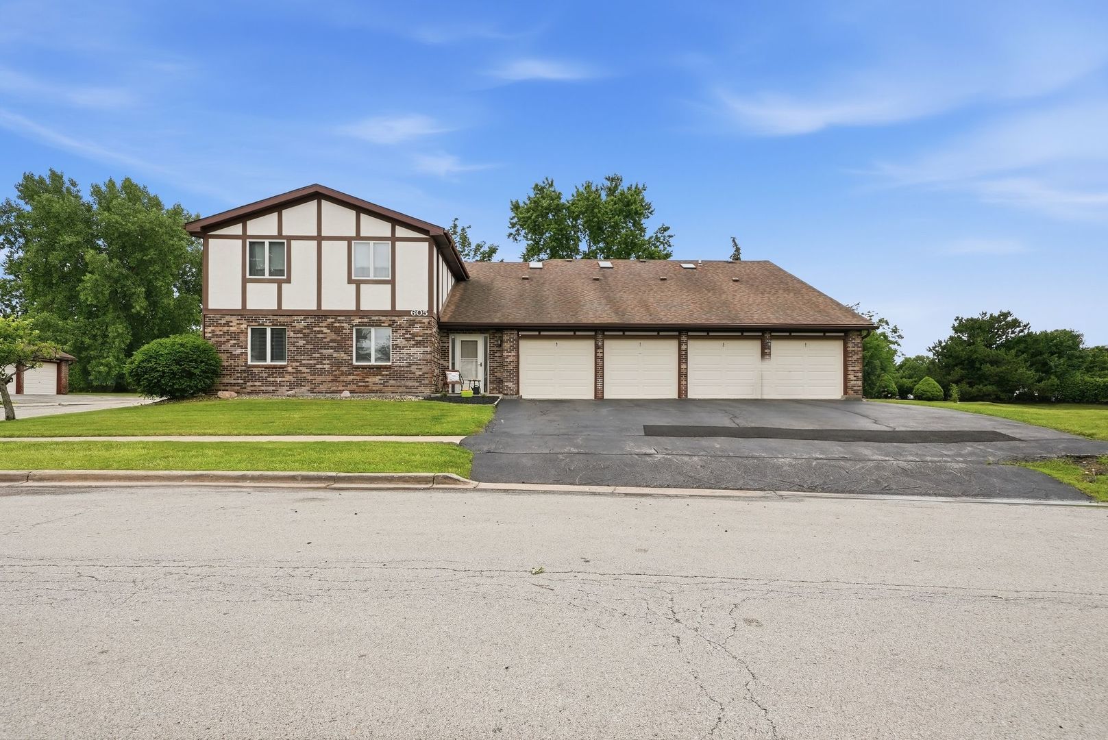 605 Crescenzo Court