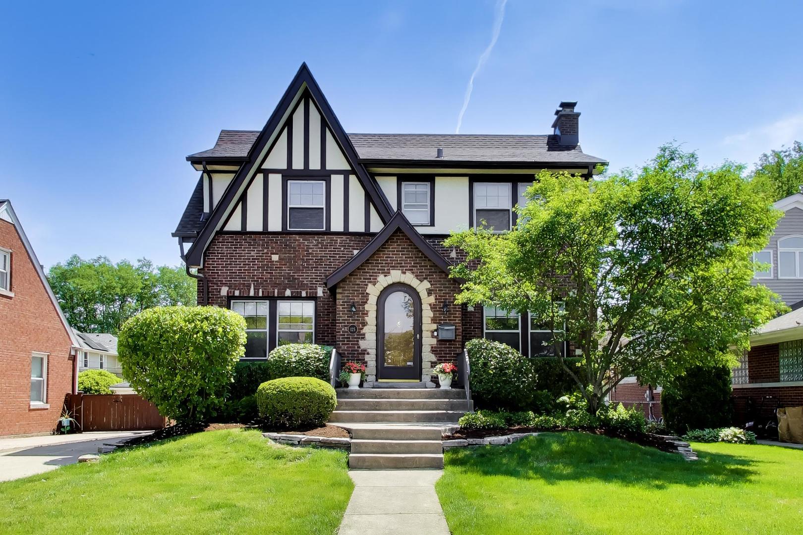 125 Peck Avenue