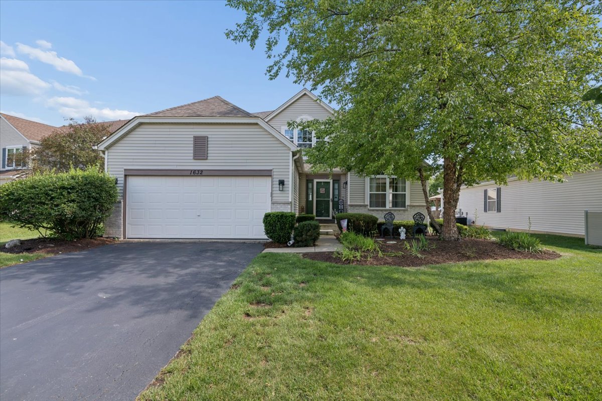 1632 Tall Oaks Drive